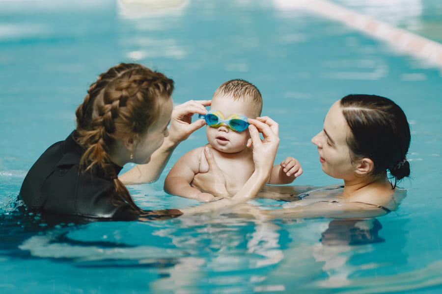 What To Wear to Baby Swimming Lessons